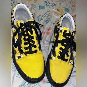 Like new sunflower vans